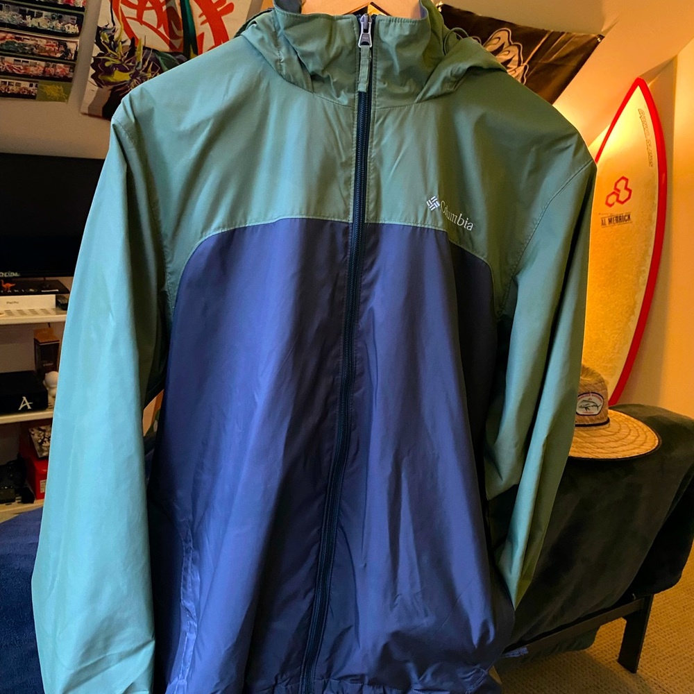 COLUMBIA GUC water proof rain jacket